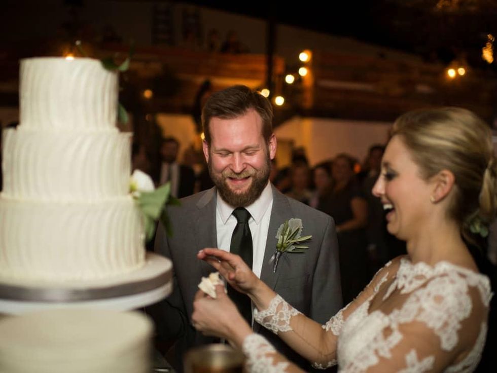 Katie Van Dyk Ben Nelson real wedding-cake