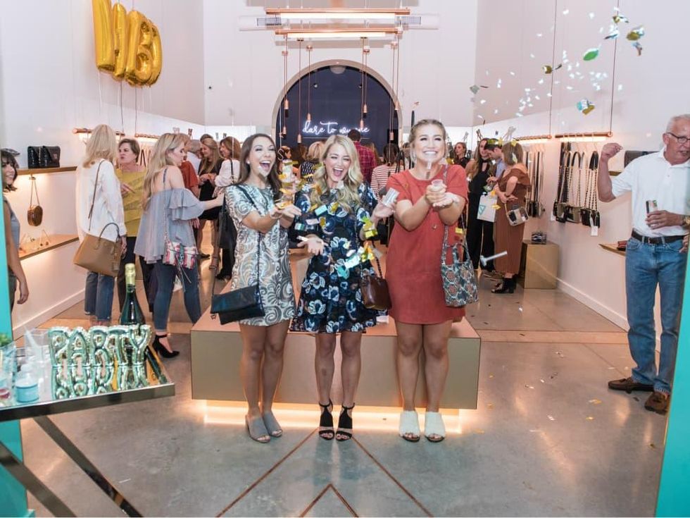 Kelly Wynne Anniversary 7