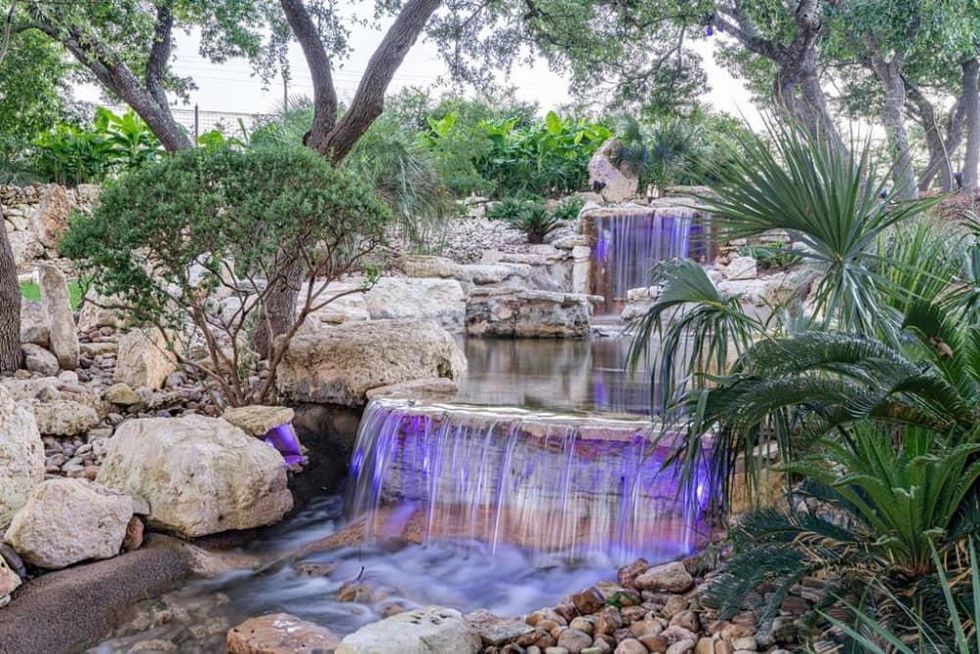 Lago Vista Lake Travis home boathouse