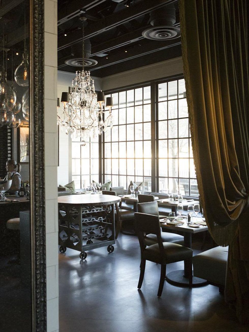 LaV restaurant east austin