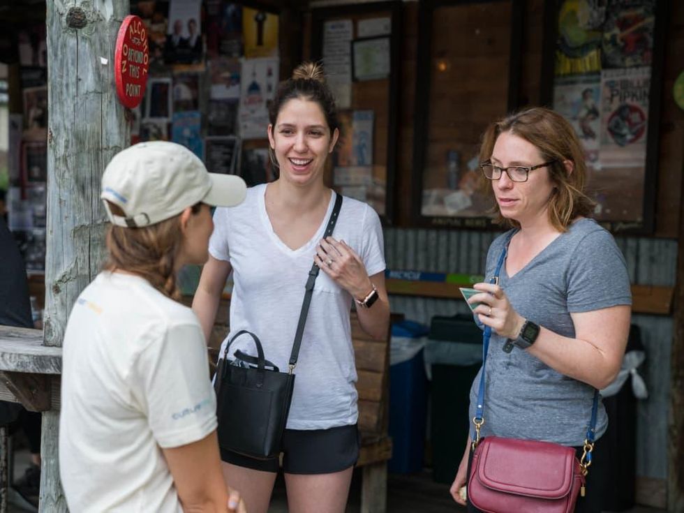 Leslie Beck, Jackie Licks