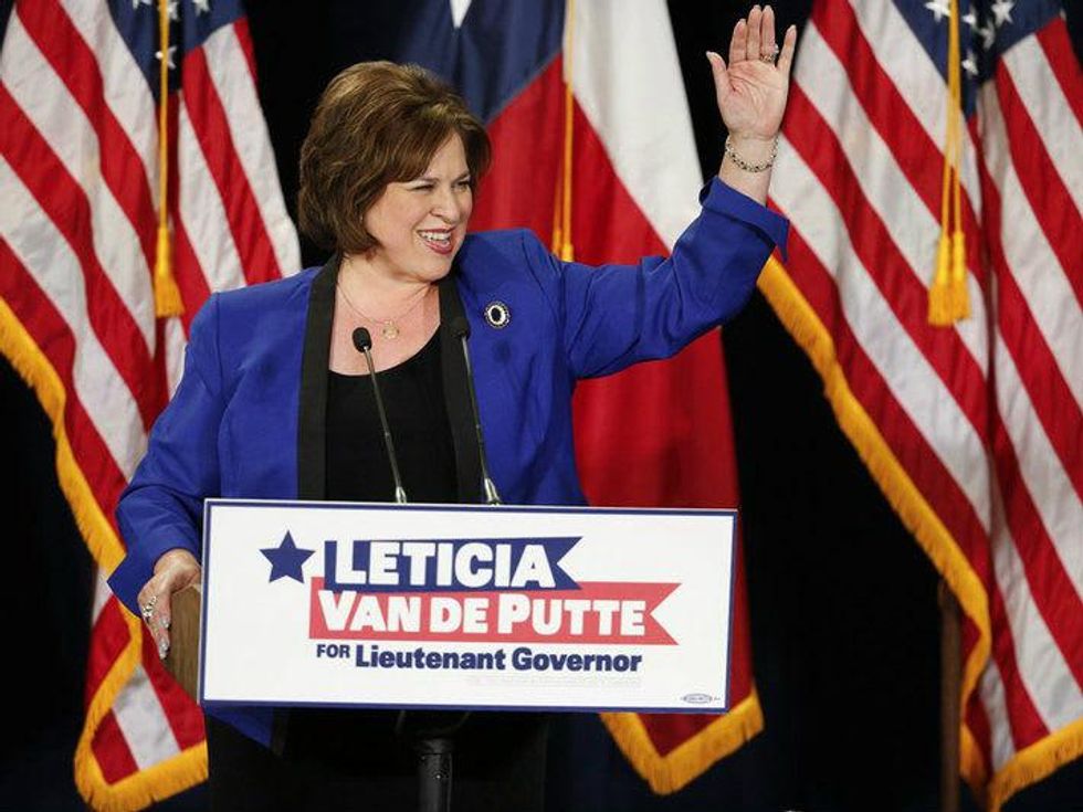 Leticia Van de Putte speaking during campaign for Texas Lieutenant Governor