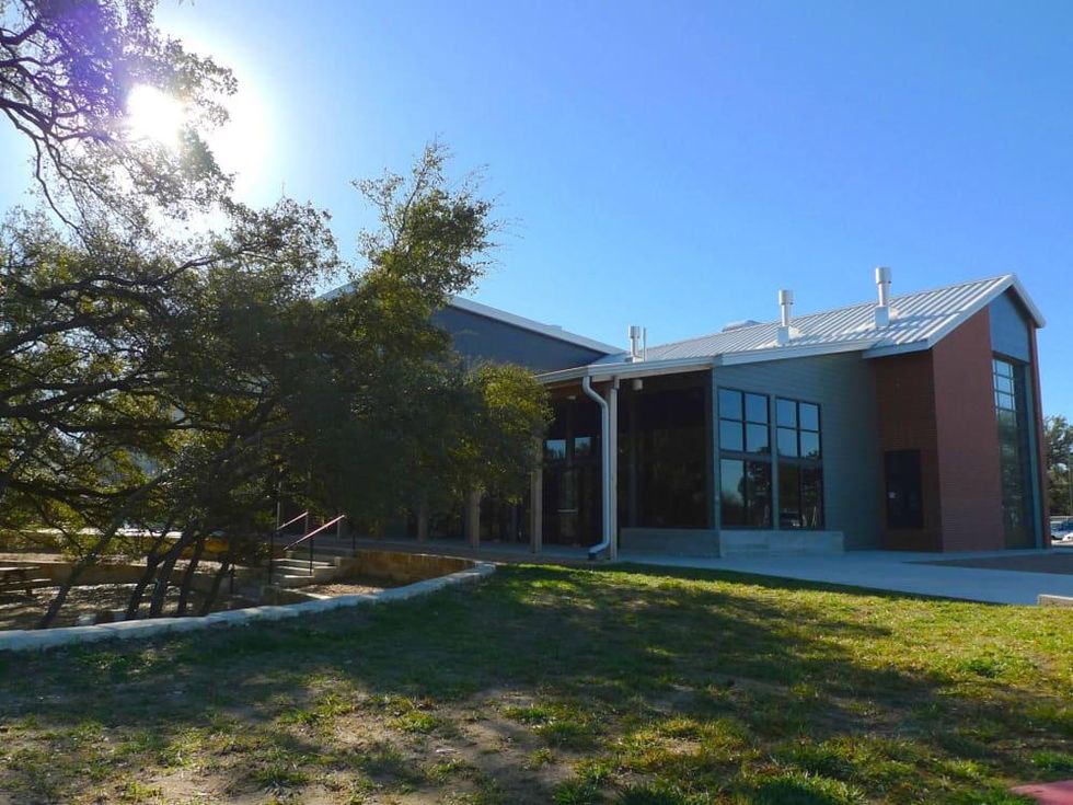 Live Oak Brewing Company new brewery east Austin 2016