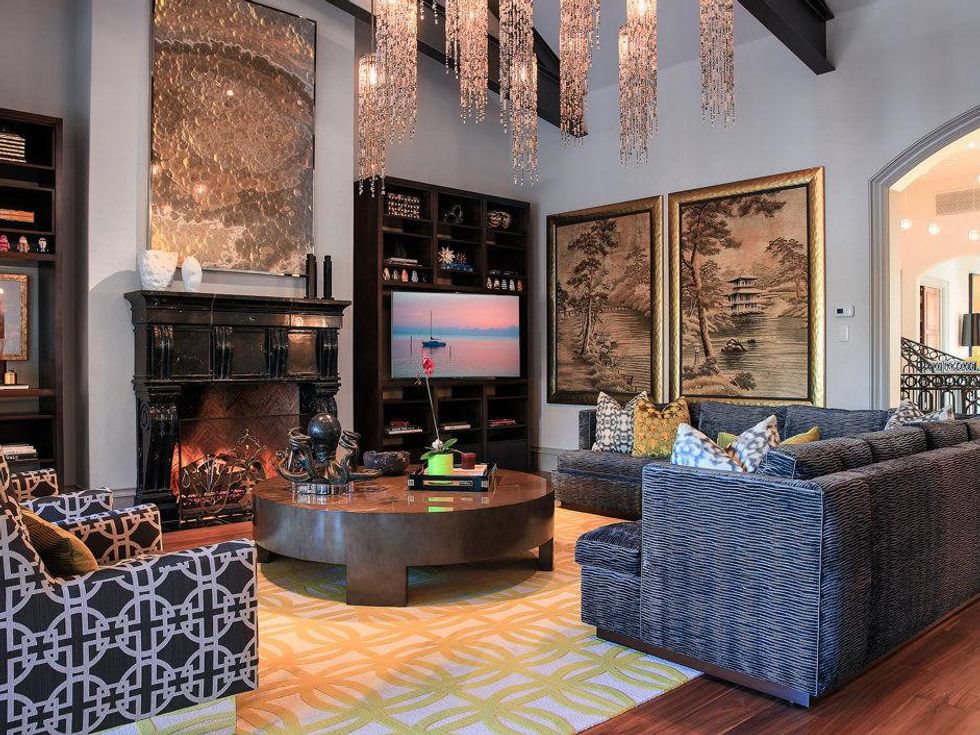 Living room at 10179 Brook Hollow Court in Dallas