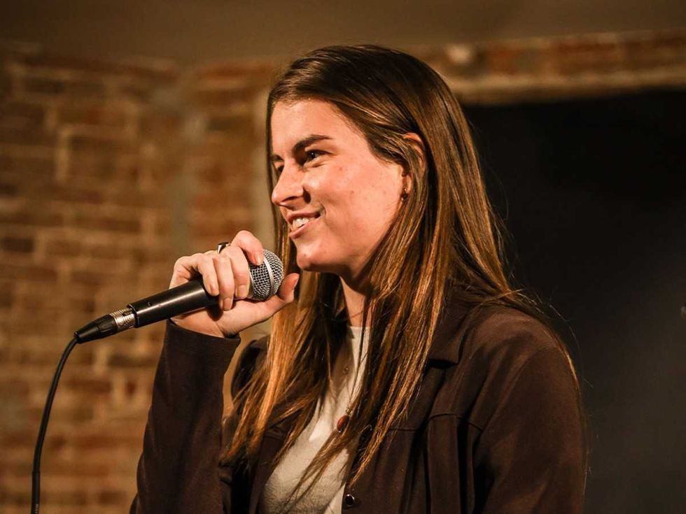 Cap City Comedy Club presents LizaBanks