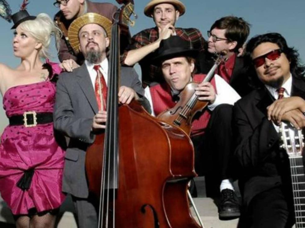 Long Center Concert Club presents White Ghost Shivers