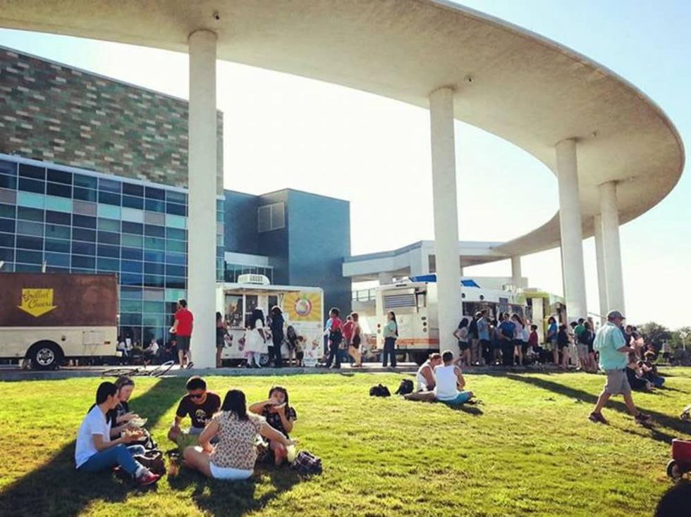 Long Center_terrace_Trailer Food Tuesdays_food truck