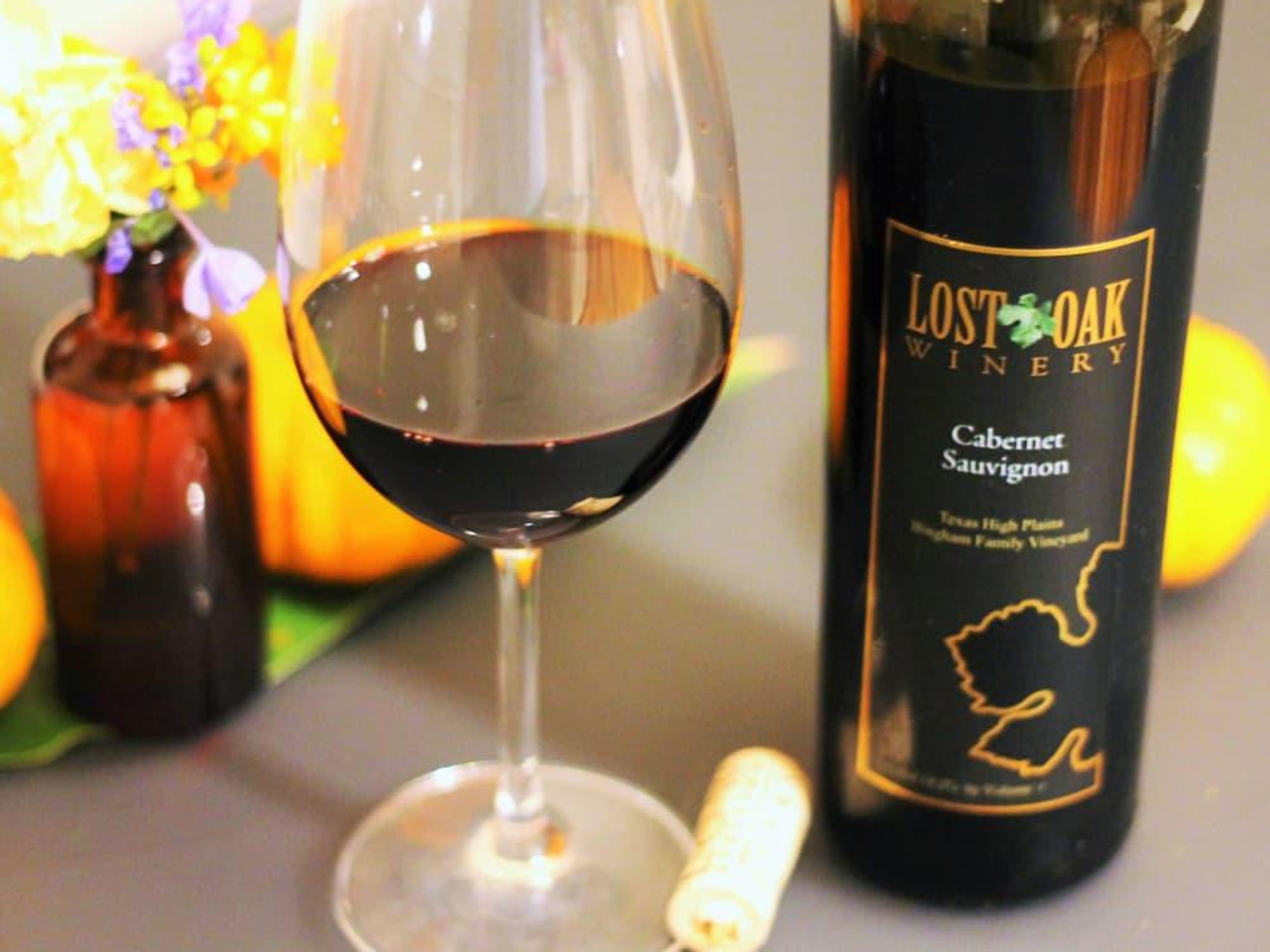 Lost Oak Winery Cabernet red wine glass bottle