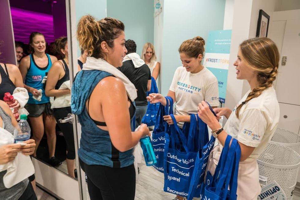 Love Cycling Studio Frost Pop-up