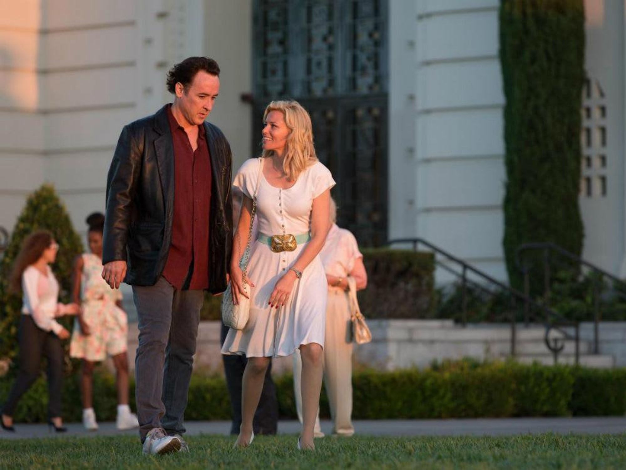 Love & Mercy_John Cusack_Elizabeth Banks_Brian Wilson_movie still_2015
