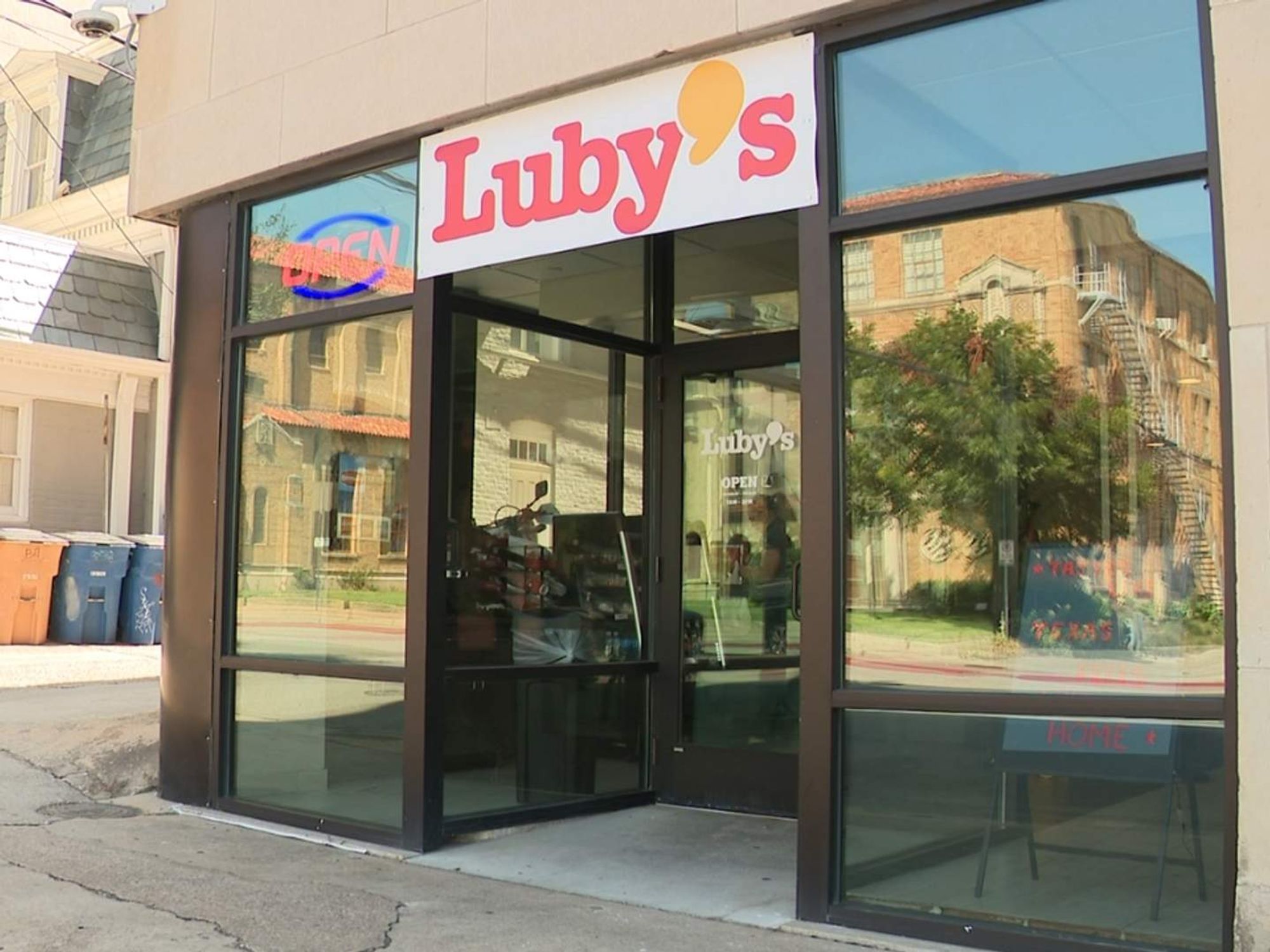 Luby's Downtown Austin exterior