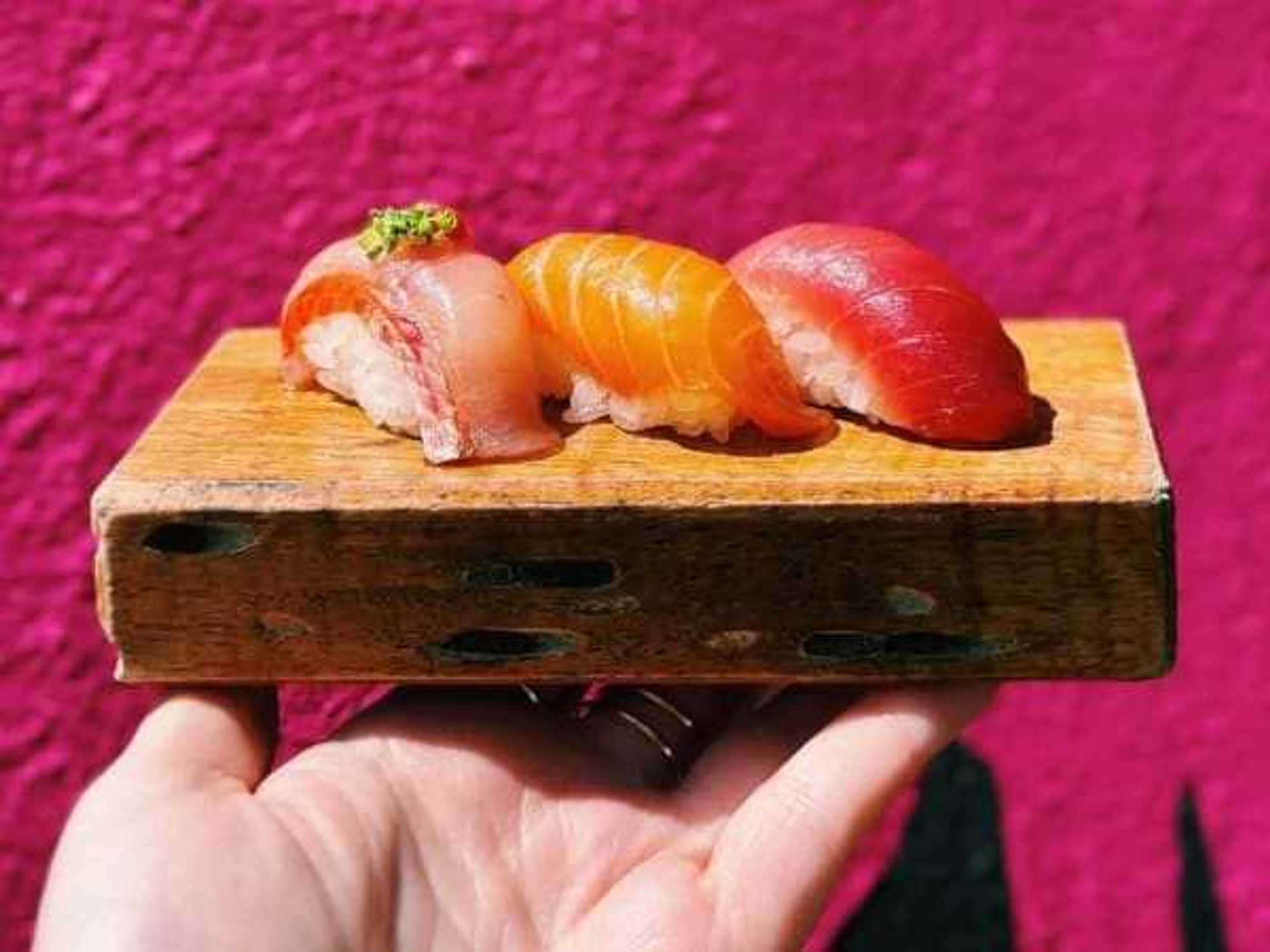 Lucky Robot nigiri