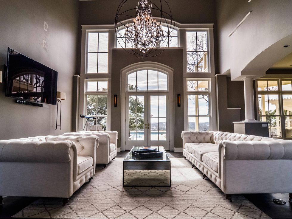 LuxuryHomeAwayWestlake