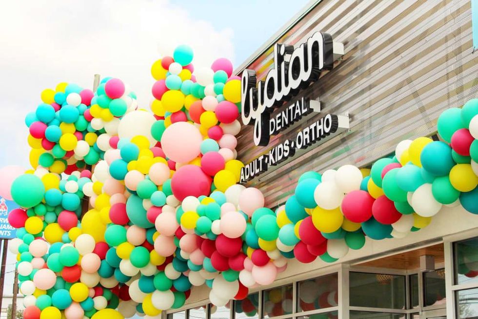 Lydian Dental sign with balloons