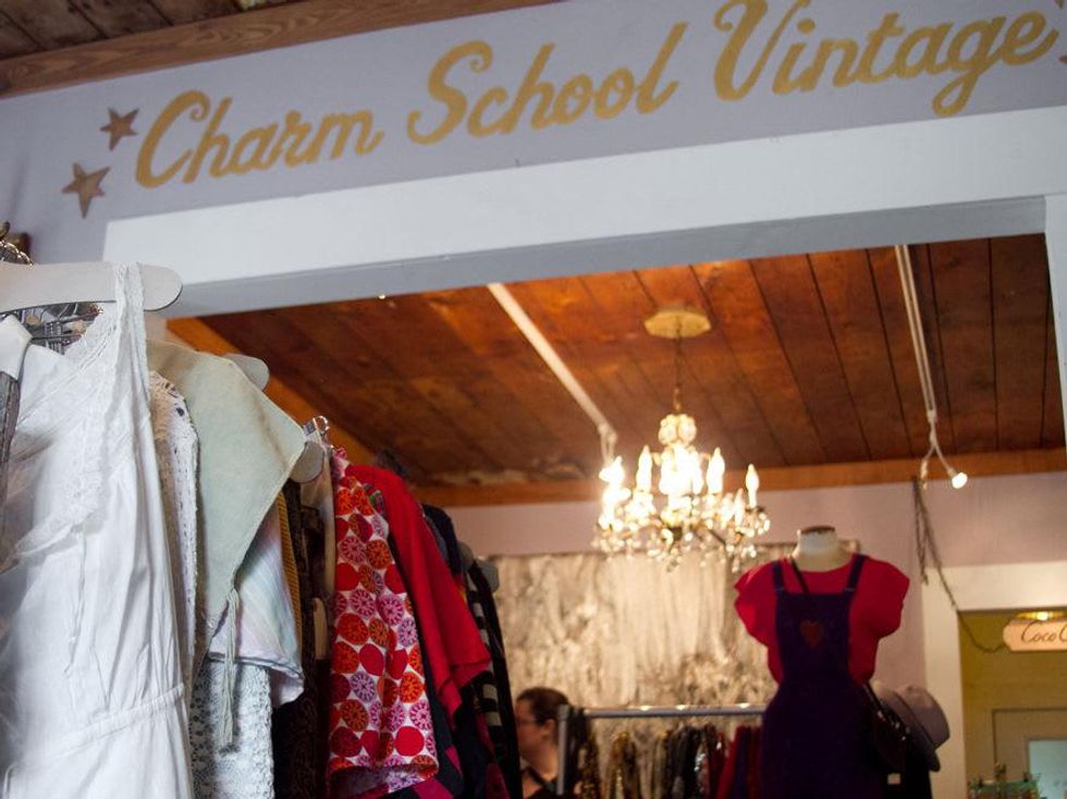 Maison d'Etoile Charm School Vintage