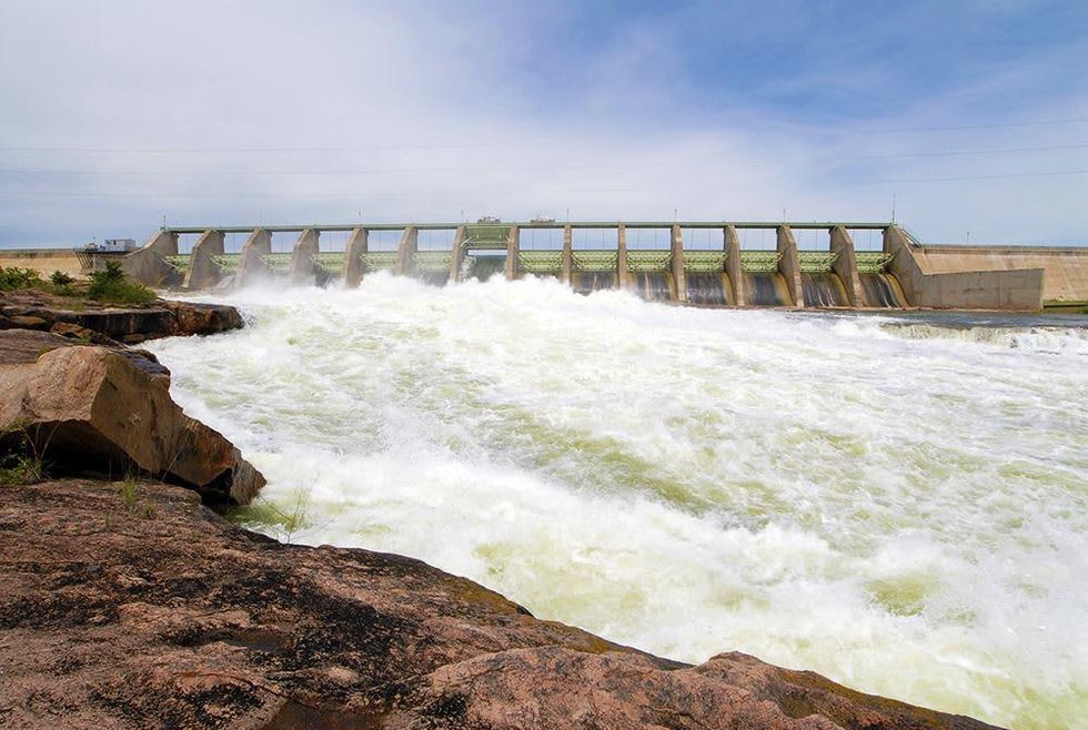 Mansfield dam highland lakes river flowing