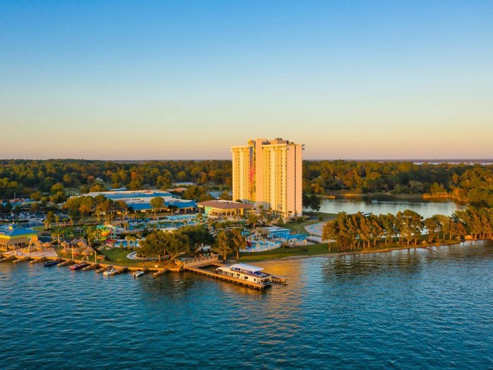 Margaritaville Lake Conroe resort