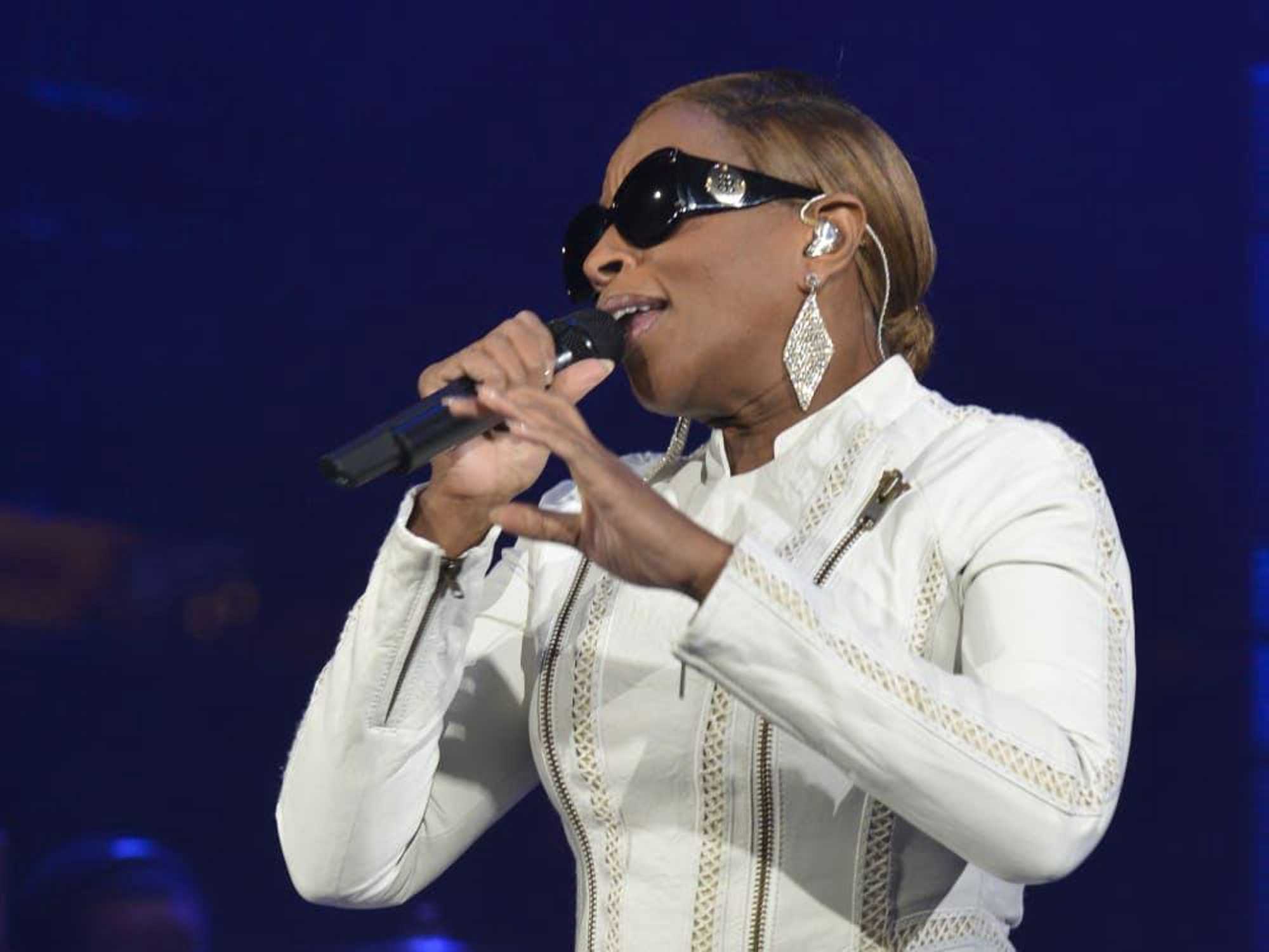 Mary J. Blige, Houston Rodeo 2013