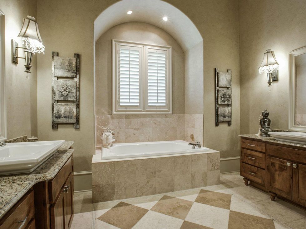 Master bathroom at 1724 Wisteria Way in Westlake