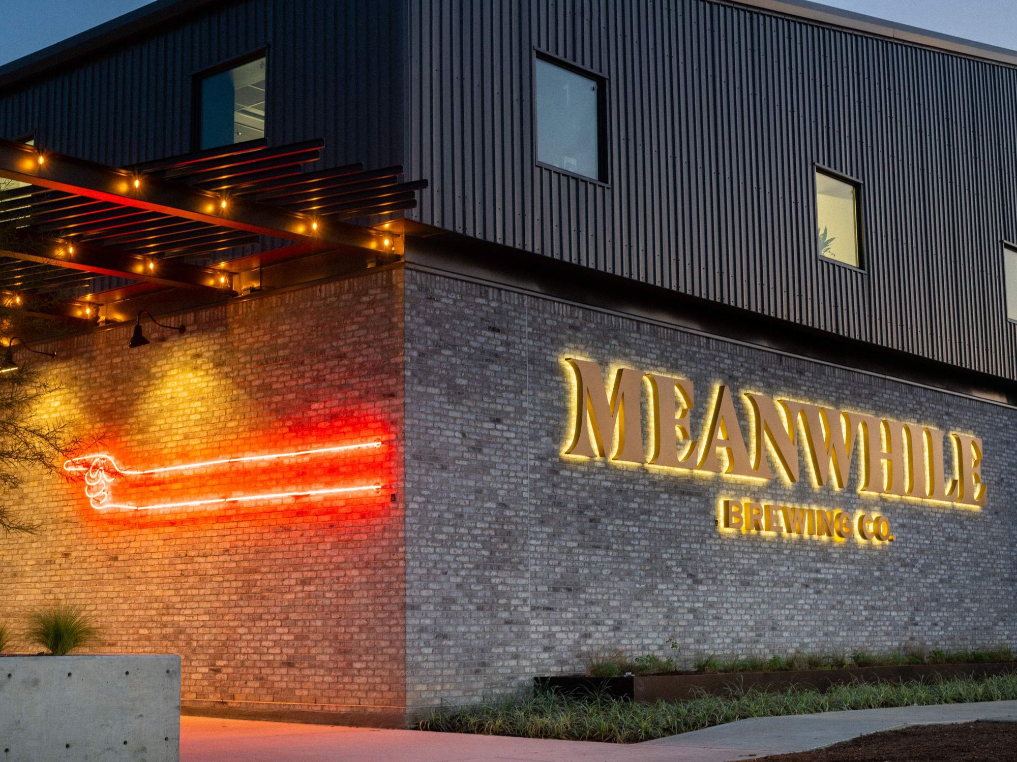 Meanwhile Brewing exterior