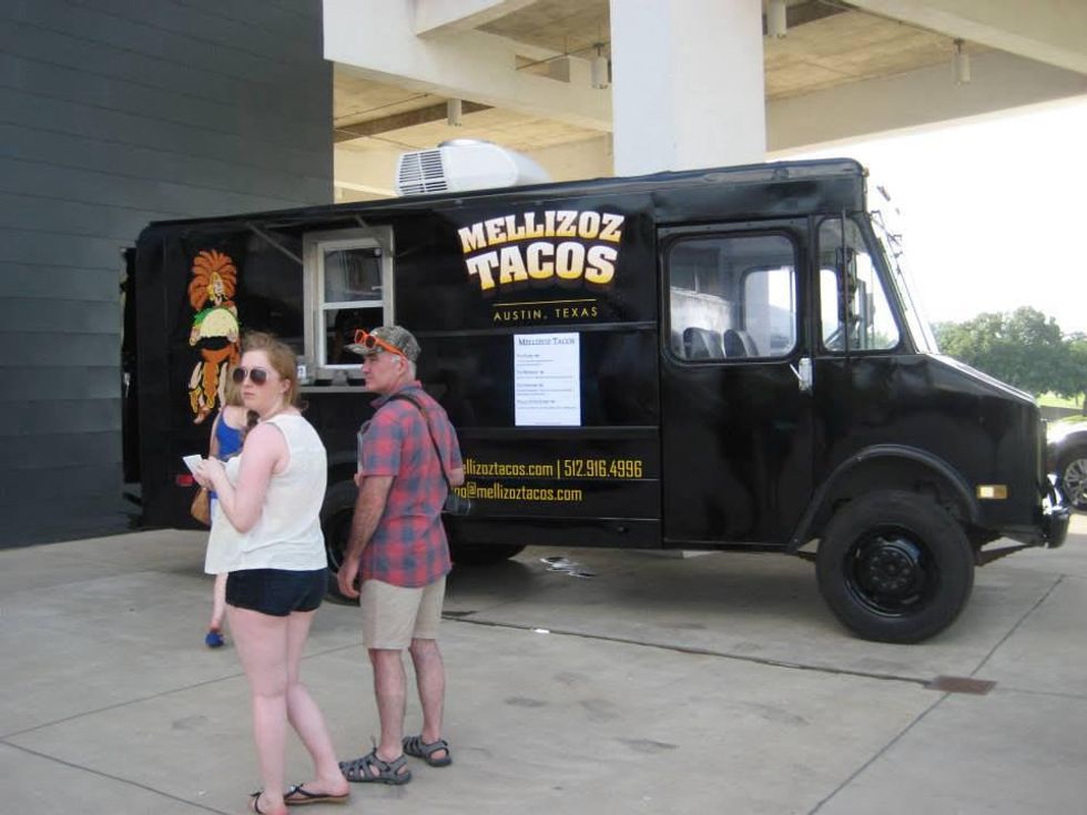 Mellizoz Taco Truck
