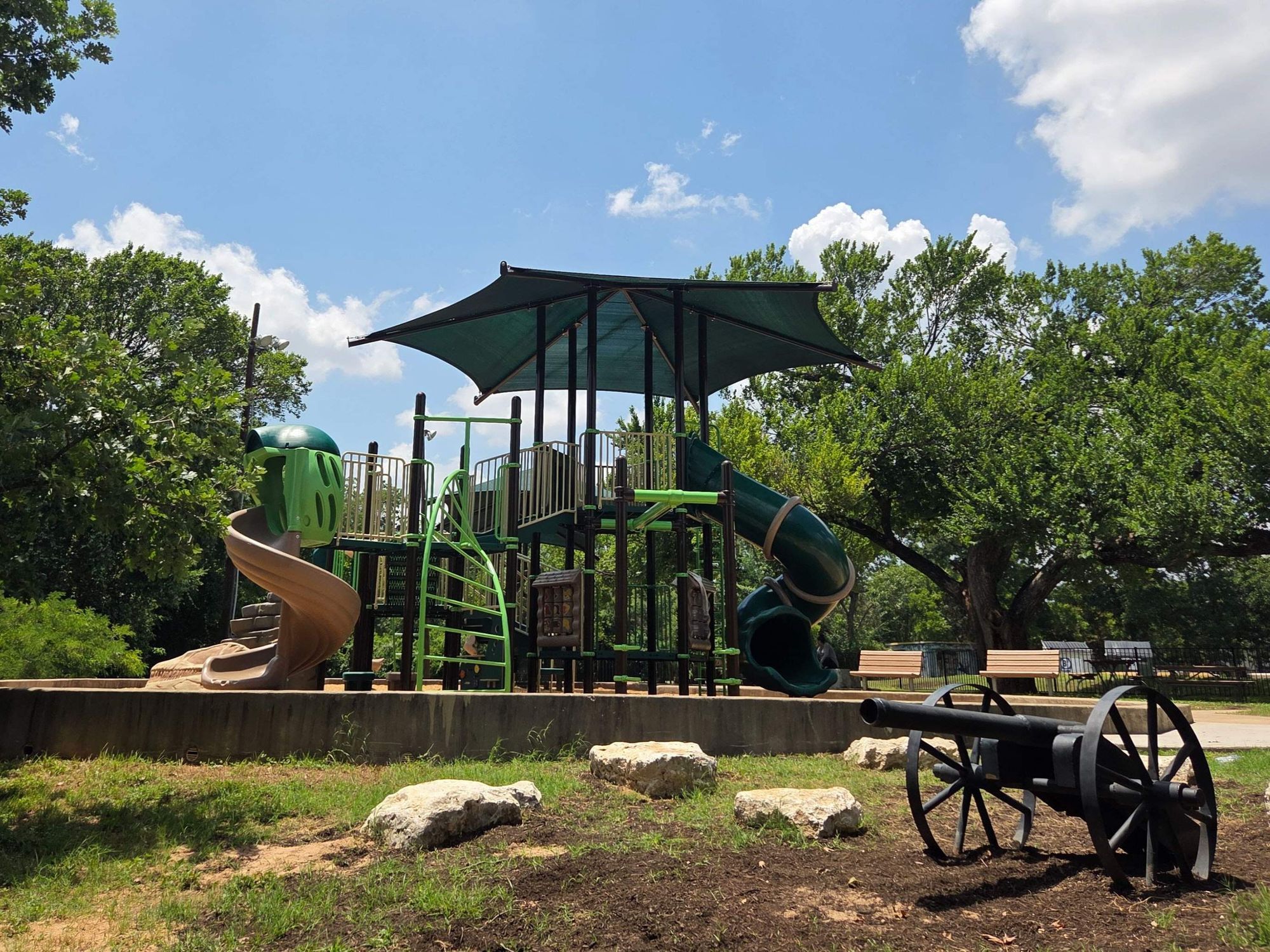 Metz Neighborhood Park playscape