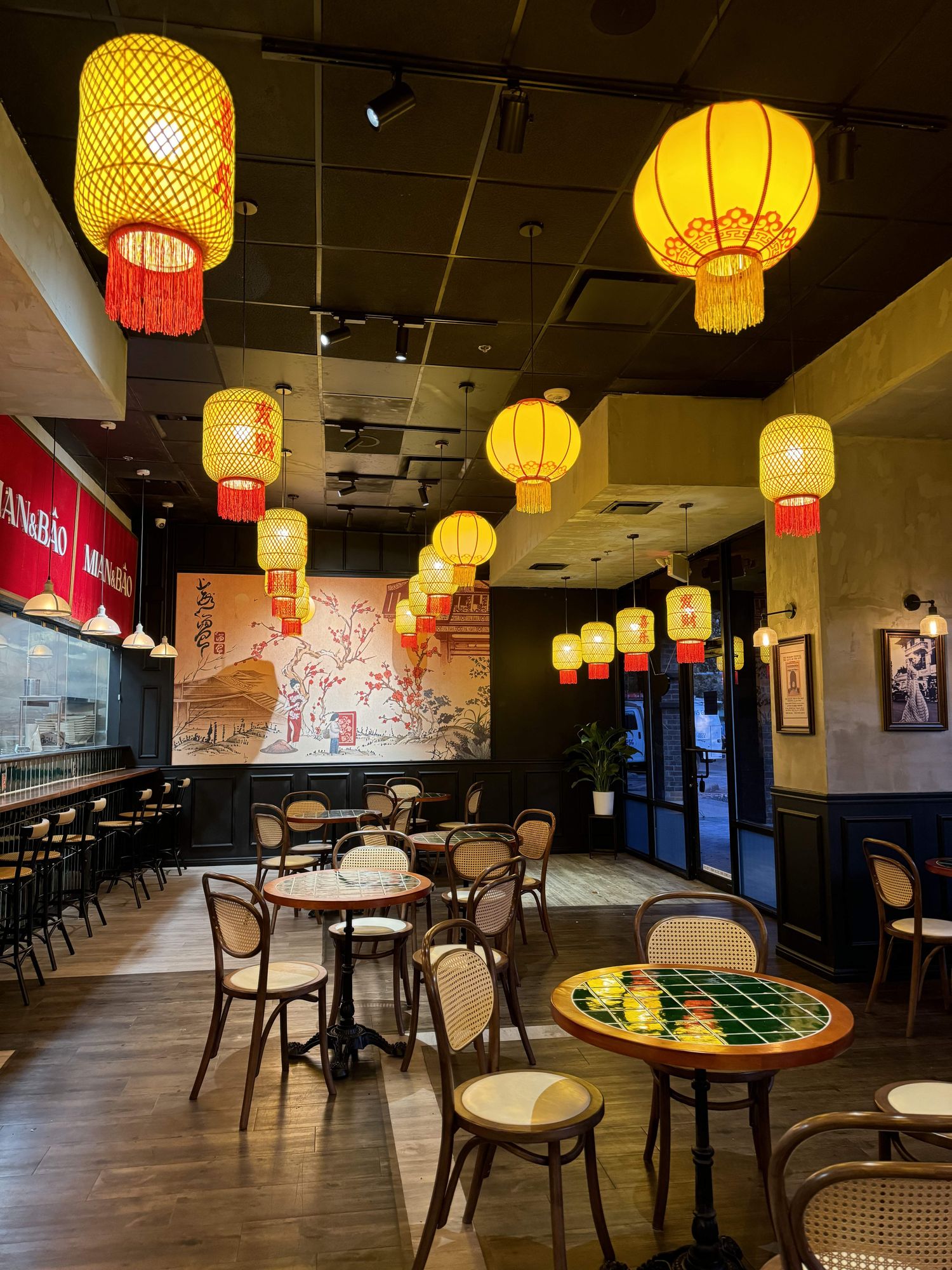 Mian & Bao interior