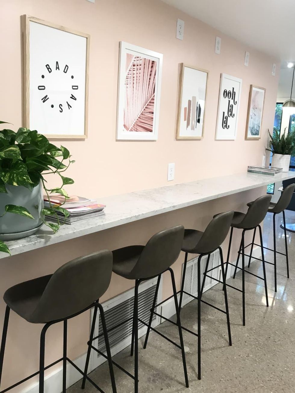 Mirror Mirror North Austin hair salon