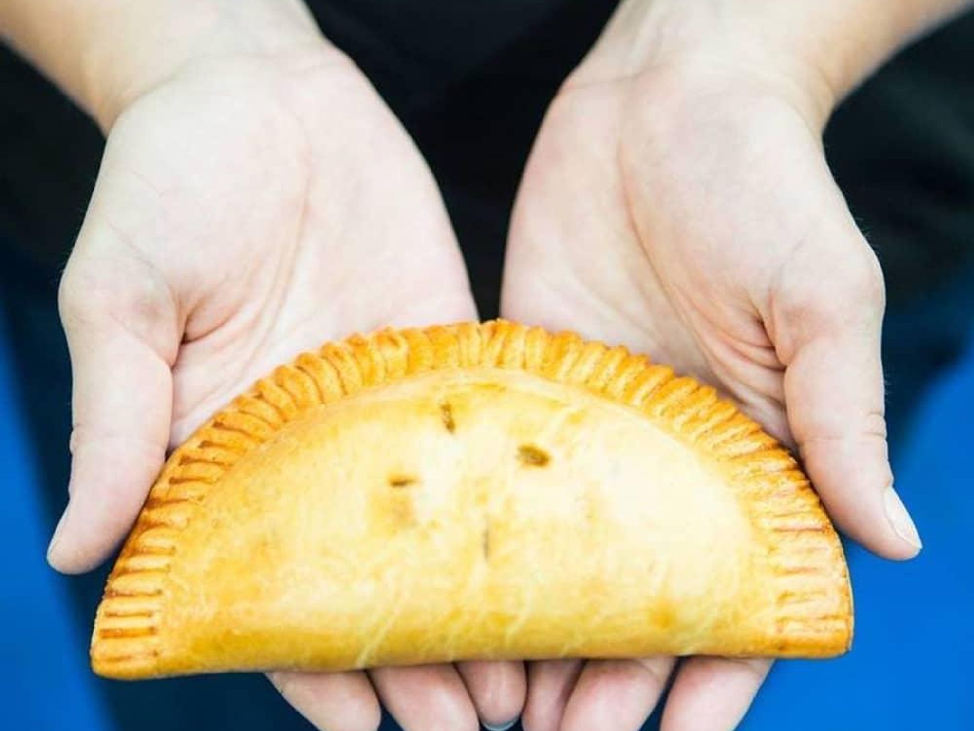 Mmmpanadas Austin empanada