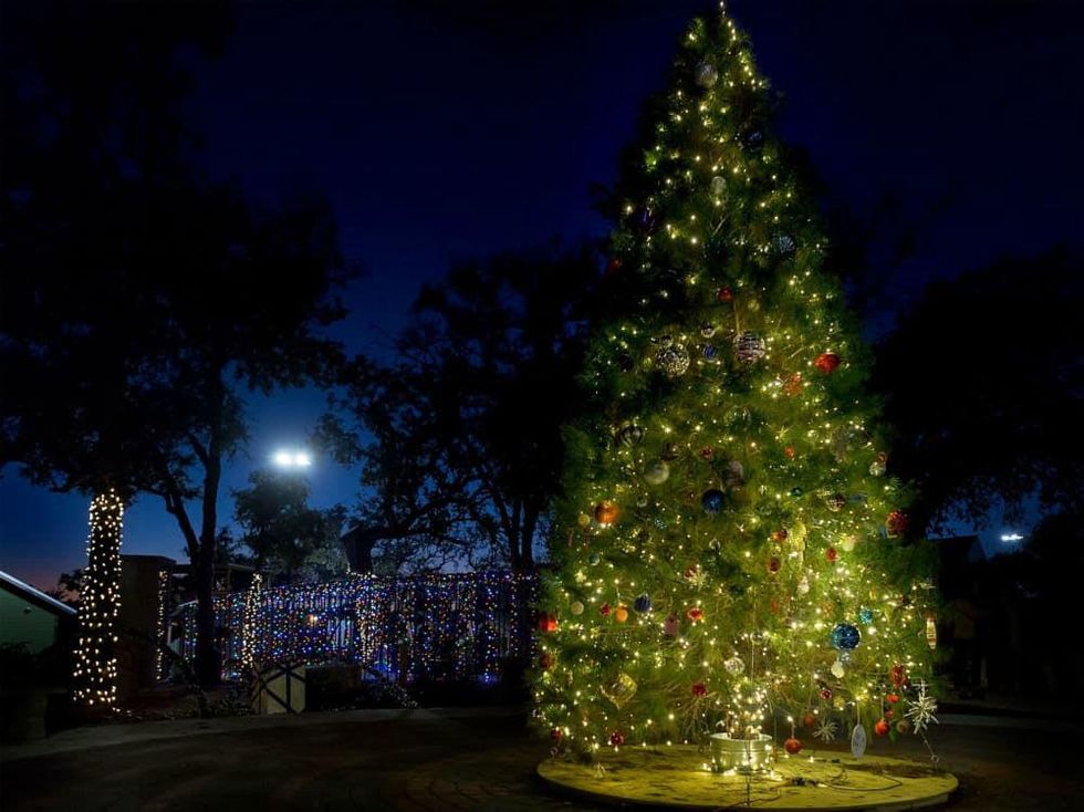 Mobile Loaves and Fishes Christmas display