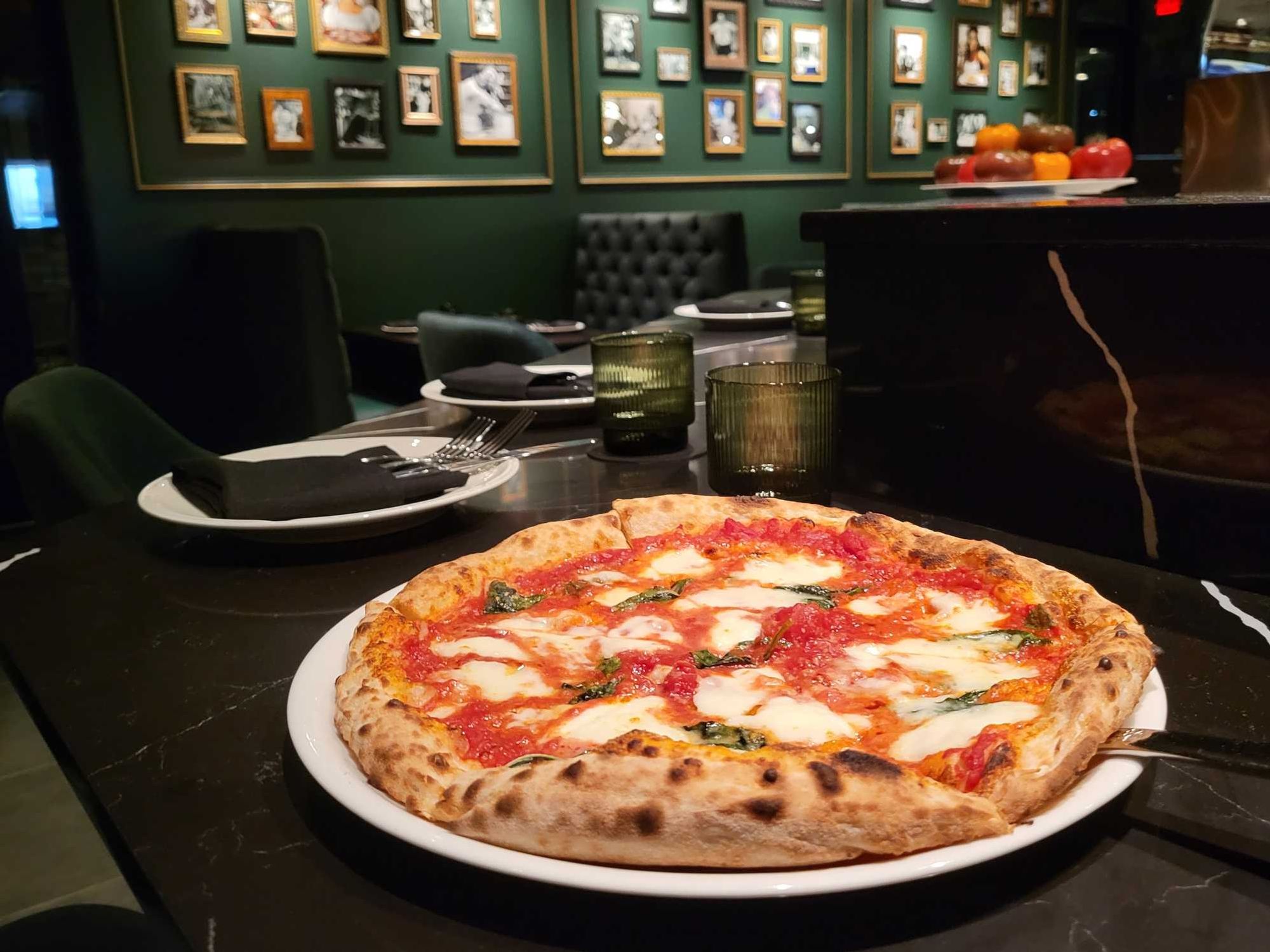 Moderna Bar & Pizzeria Austin