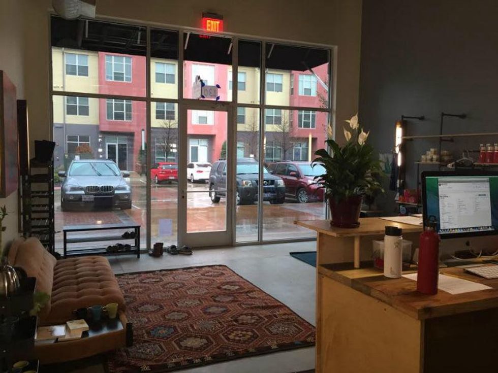 Modo Yoga Austin_Crestview_interior lobby_2015