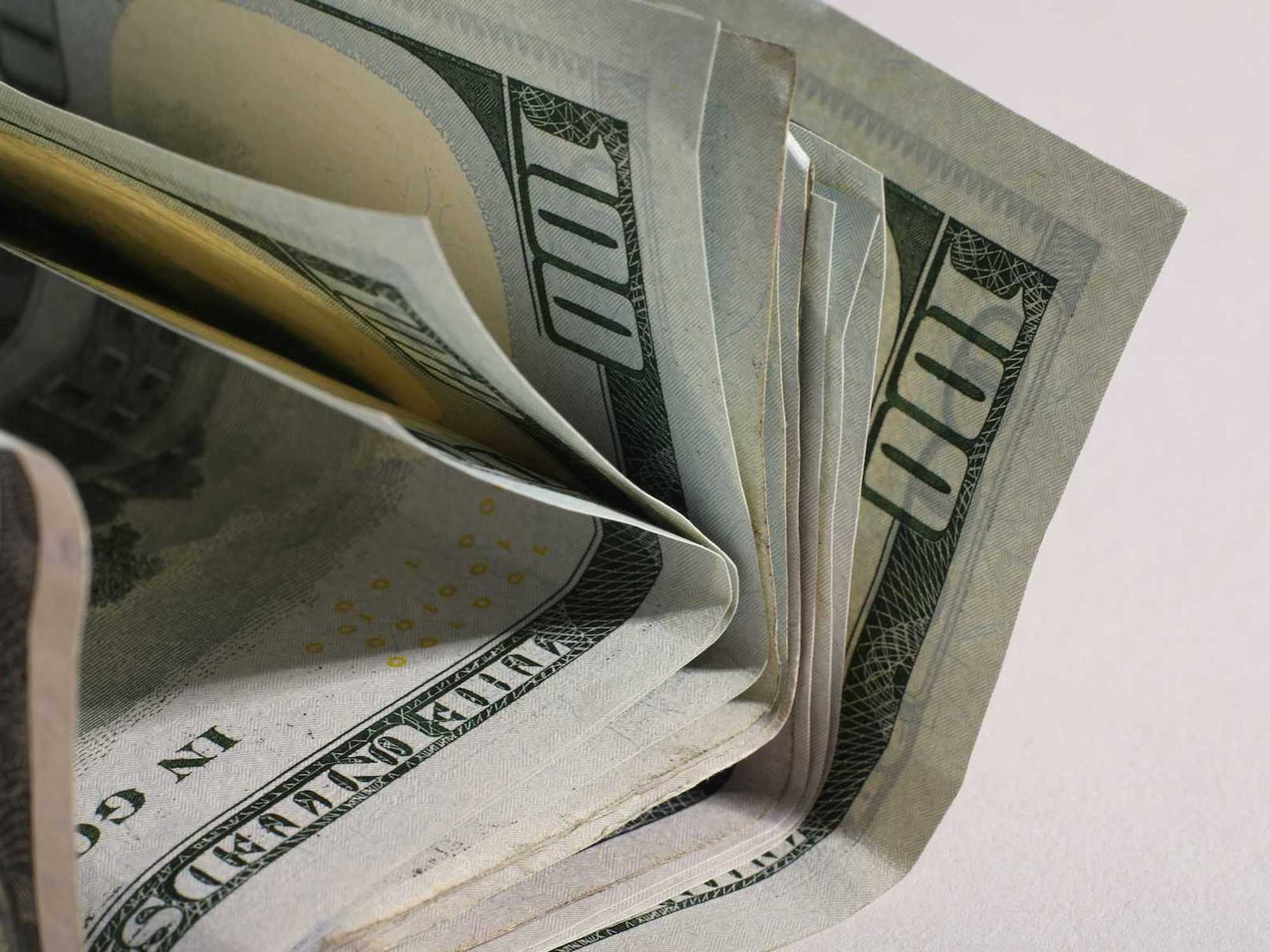 money, salary, income to live comfortably, SmartAsset