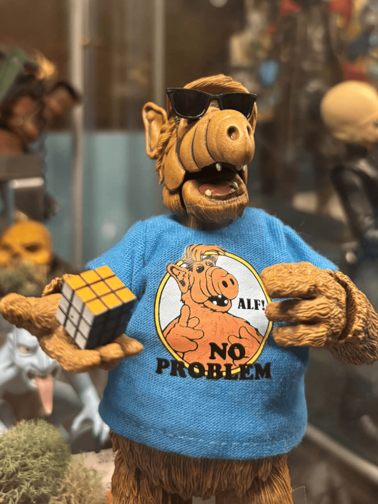 モンキーは見て、モンキーはします! Alf Toy