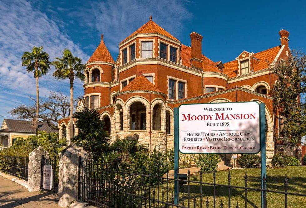 Moody Mansion exterior