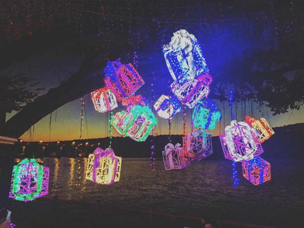 Mozart's Coffee Roasters Lake Travis Christmas holidays lights display