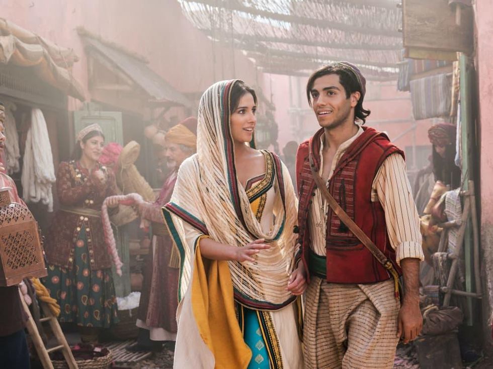 Naomi Scott and Mena Massoud in Aladdin