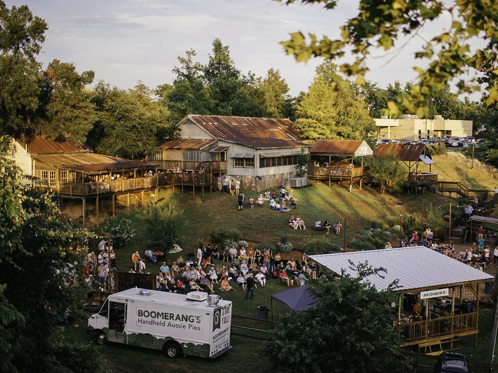 Neighbors Kitchen & Yard