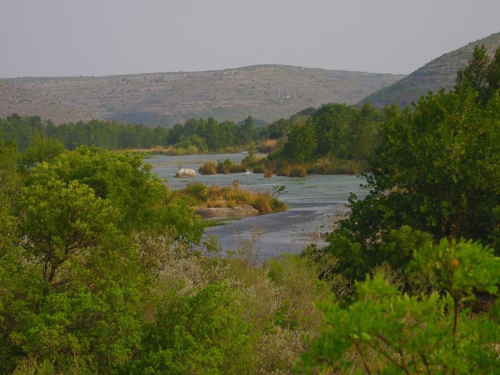 News_Devil's River State Natural Area_River2