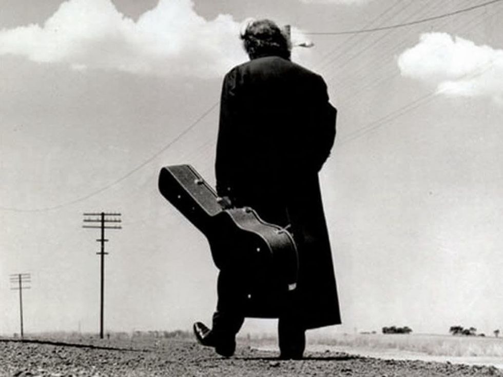 News_Douglas Newman_Johnny Cash_guitar case
