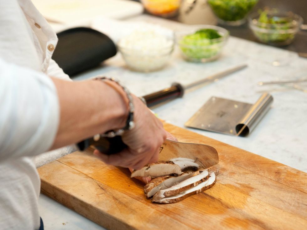 News_Gateway_Gueshouse_Class_Cindy_Oct_2013