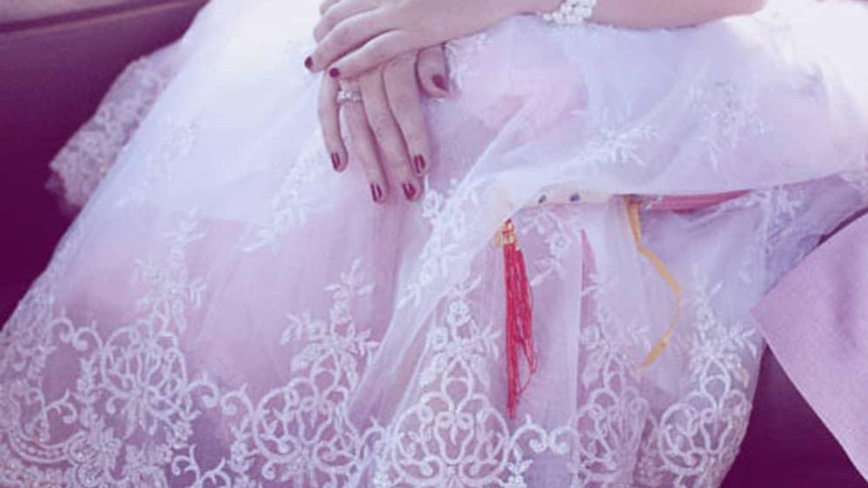 Emotional Hardbody: After divorce, should you keep wedding photos ...