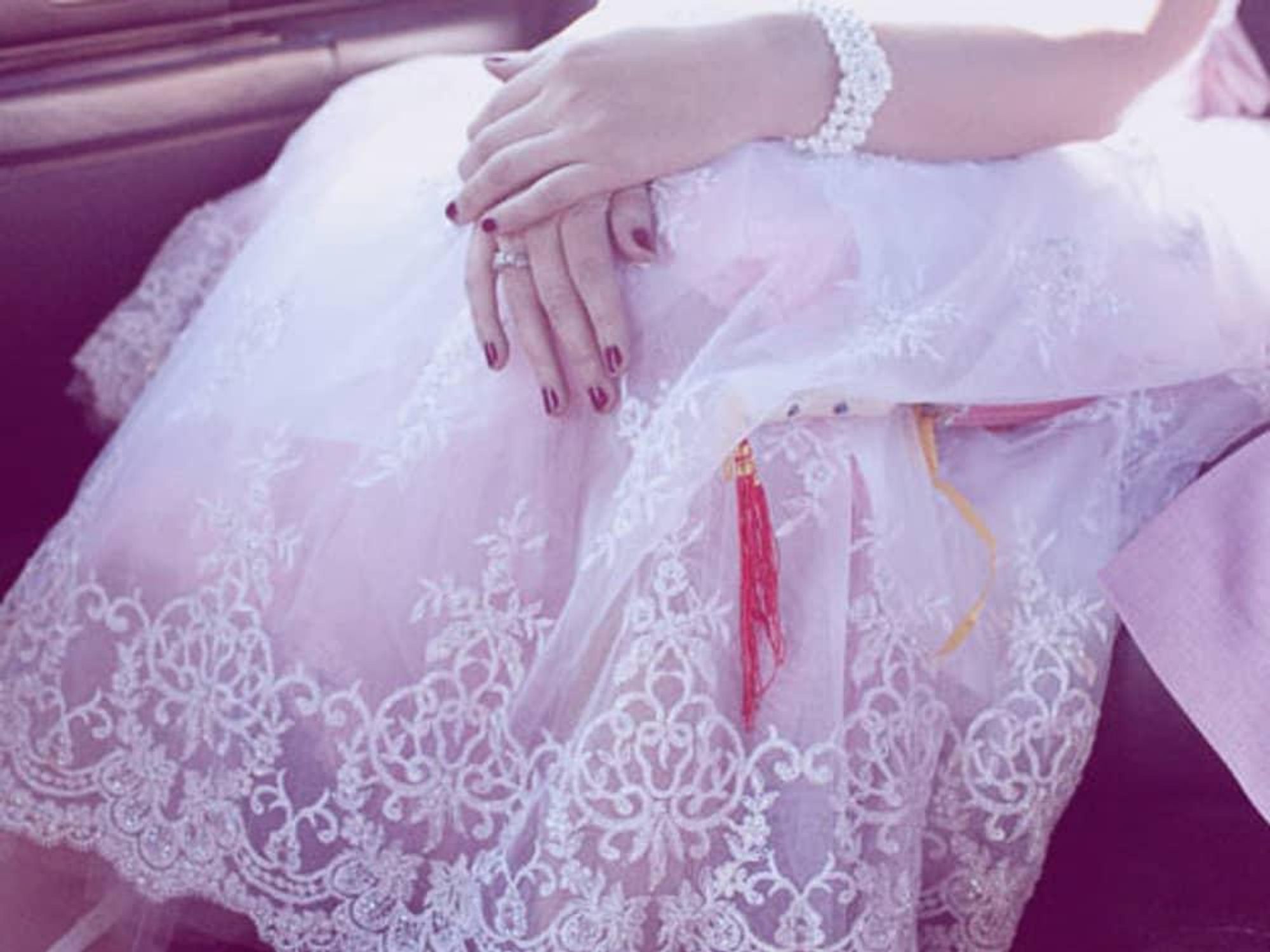 News_Katie_wedding dress