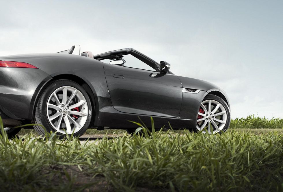 News_May13_JaguarFType
