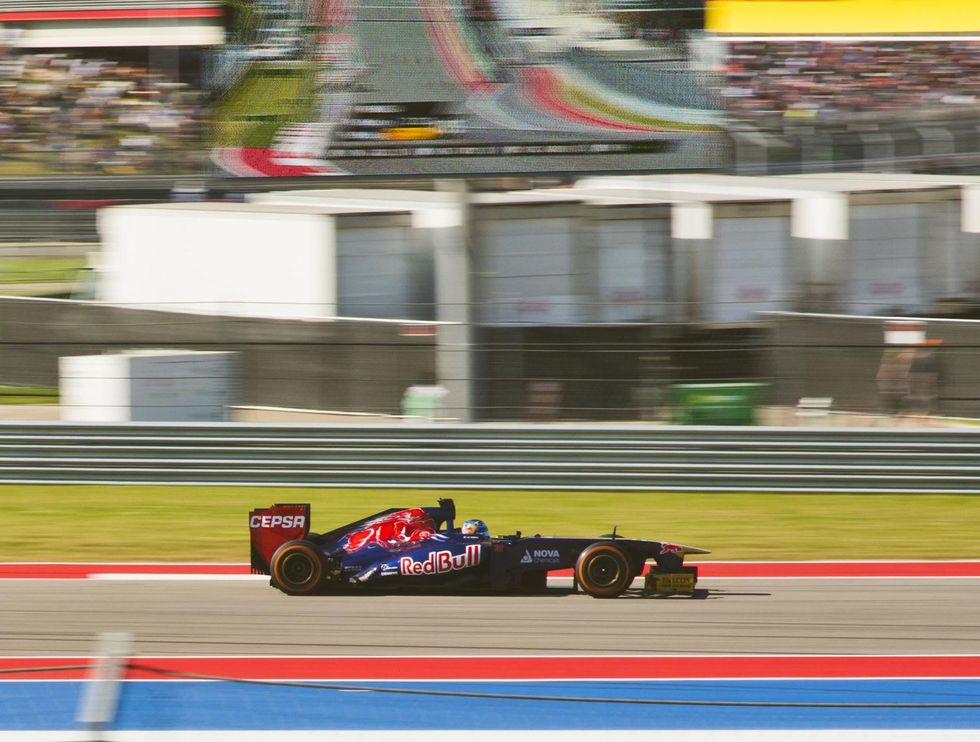 News_Nov13_F1cars