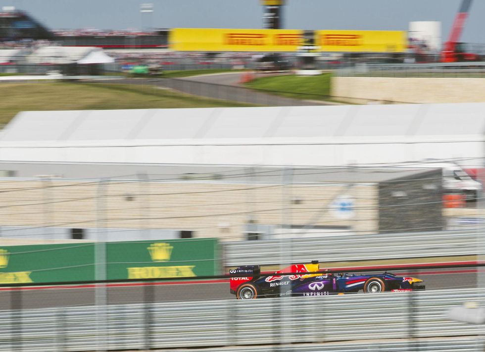 News_Nov13_F1cars