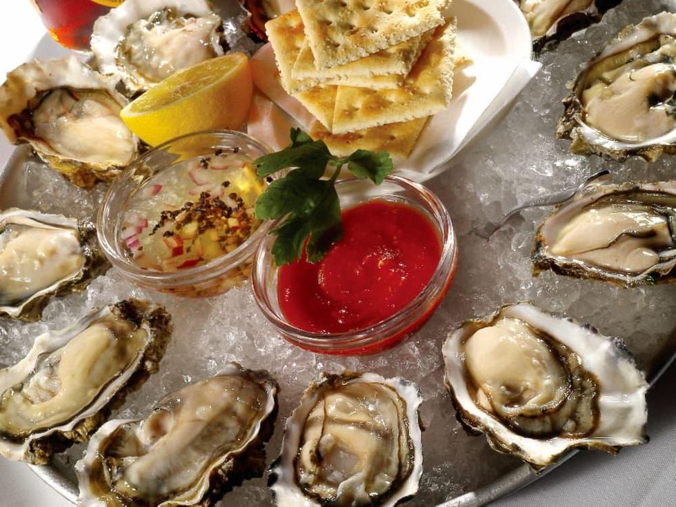 News_oysters_half-shell_Eddie V's