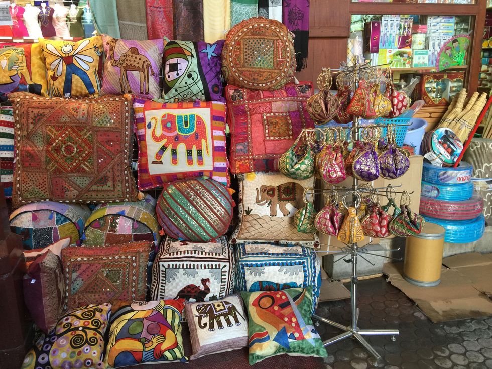 News, Shelby, Dubai textile market, January 2015
