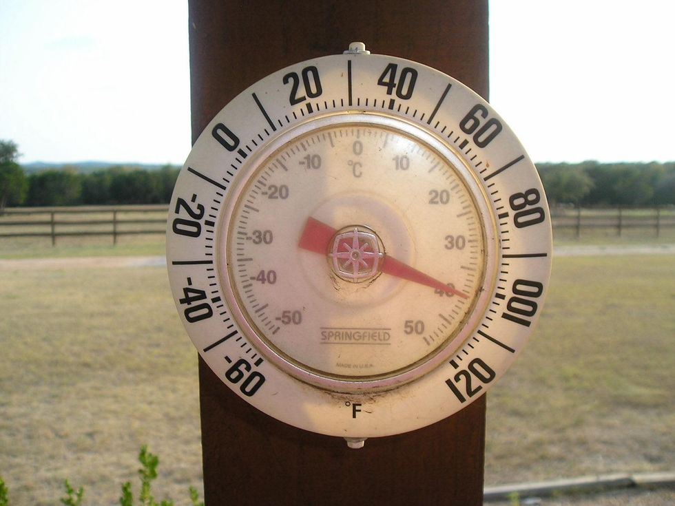 News_thermostat_hot_weather