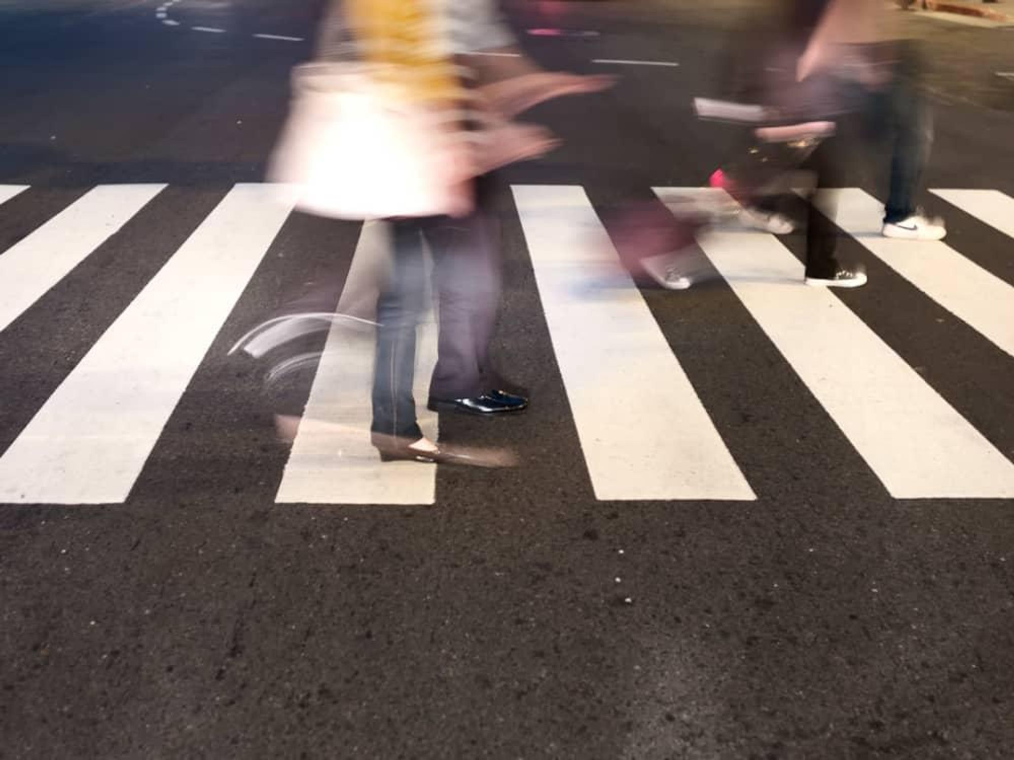 News_walking_pedestrians_crosswalk